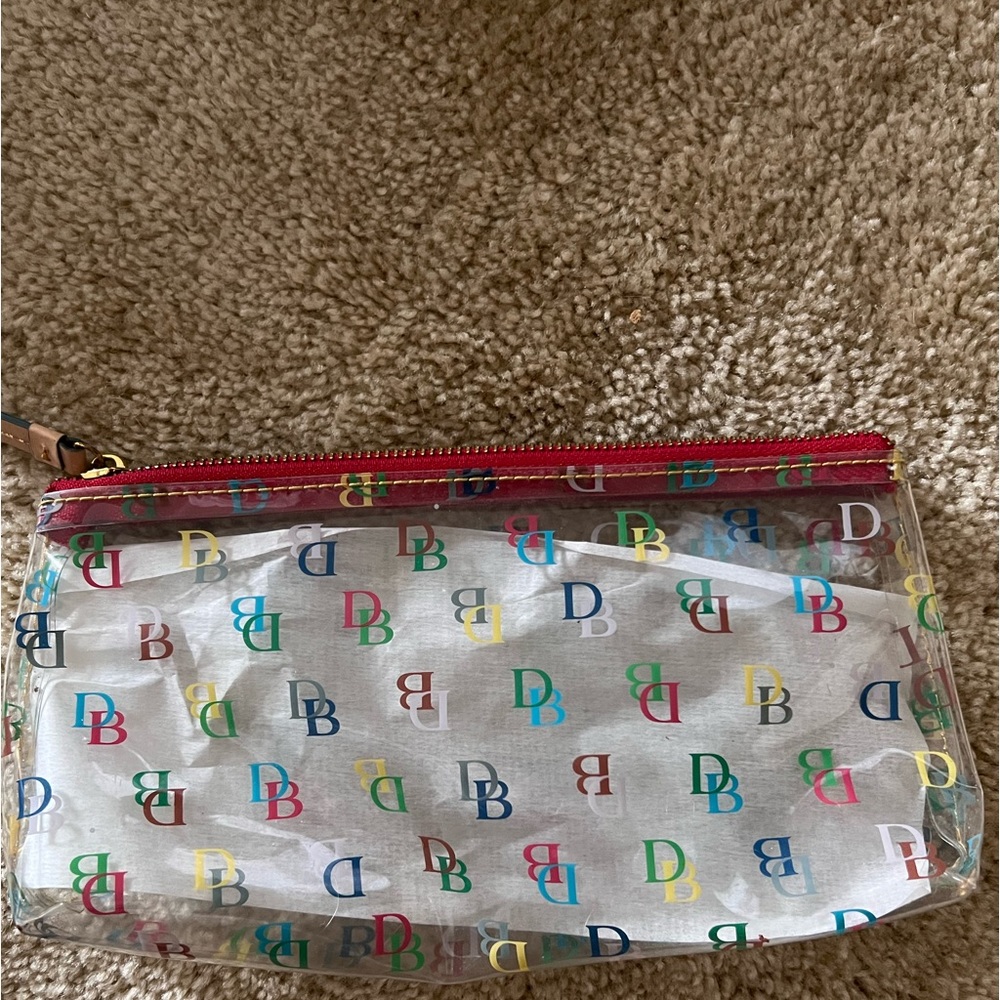 DOONEY & BOURKE MAKE UP COSMETIC CASE